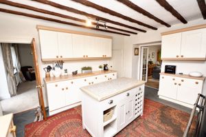 Kitchen- click for photo gallery